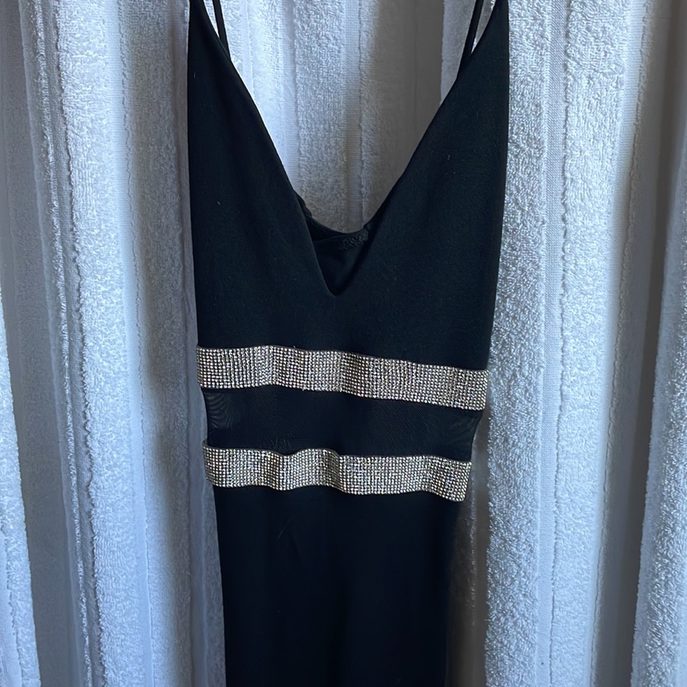 Black dress with crystals look M